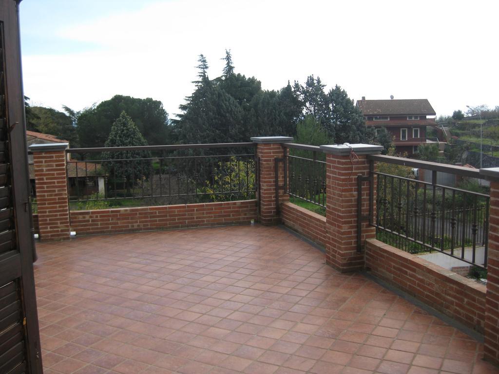 Villa Nina Трекастаньи Номер фото